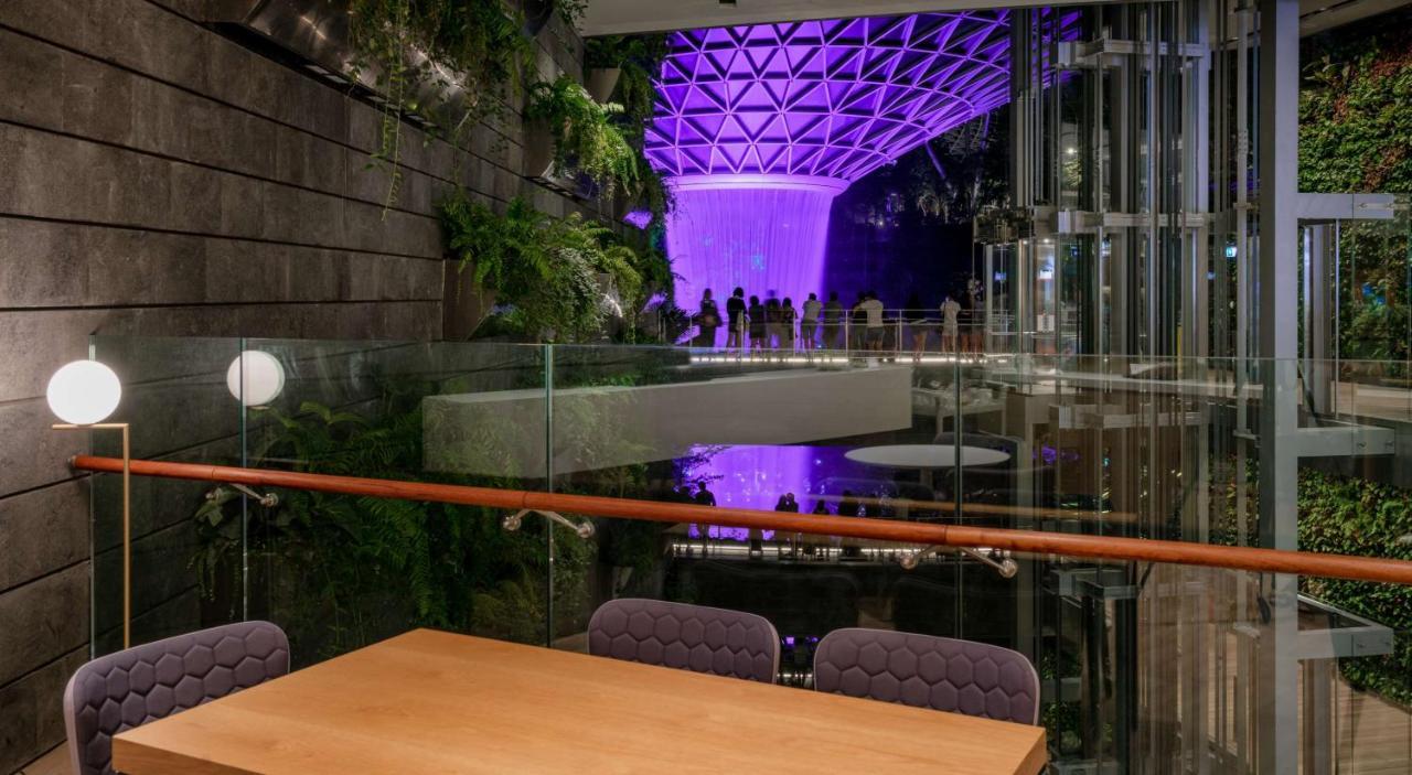 Yotelair Singapore Changi Airport Landside Extérieur photo