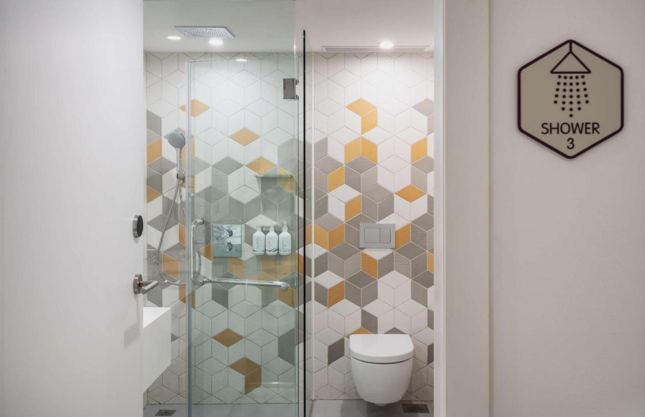 Yotelair Singapore Changi Airport Landside Extérieur photo