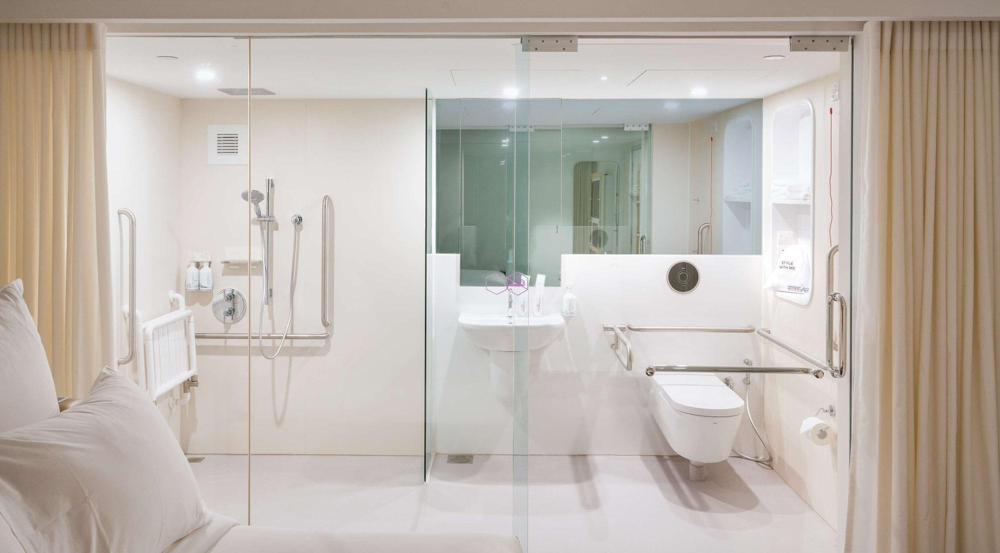 Yotelair Singapore Changi Airport Landside Extérieur photo