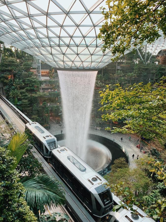 Yotelair Singapore Changi Airport Landside Extérieur photo